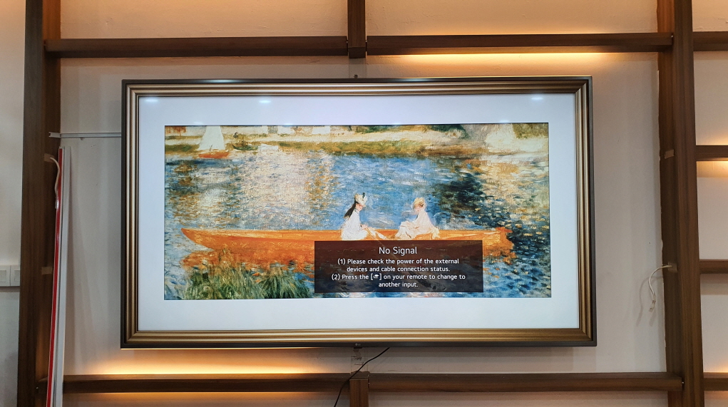 wall mount 82 inch LG TV