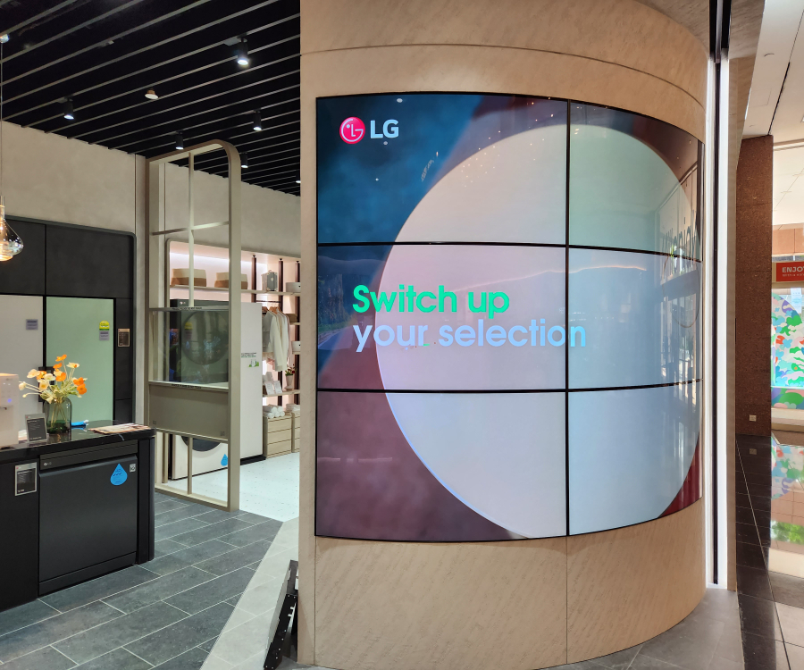 OLED screen Curved Monitor